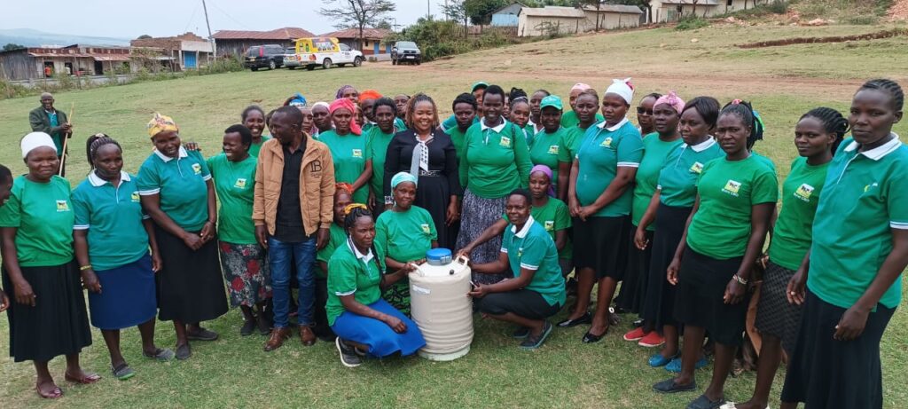 Home Ilmotiok ward MCA, Narok COunty Agriculture CEC and Mulot farmers, Kupanda